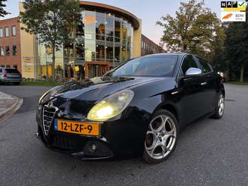 1.4 T Distinctive