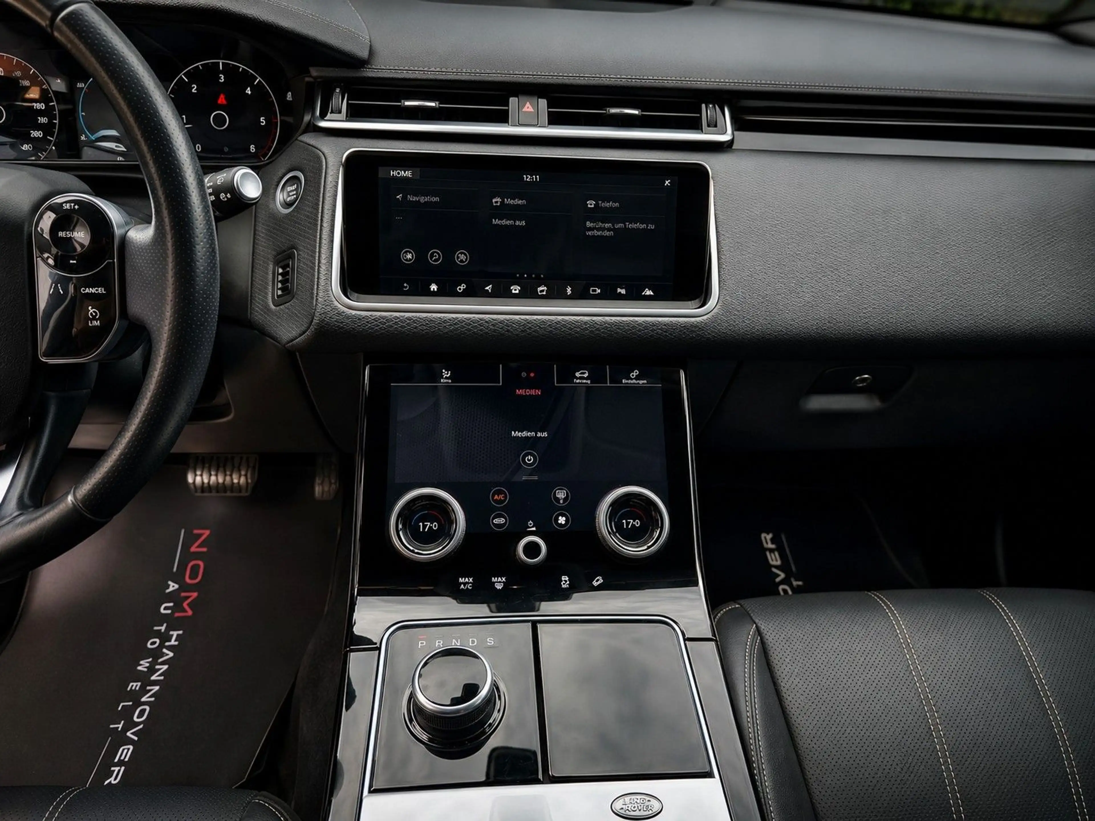 Land Rover Range Rover Velar S R-CAM/MEMORY/MERIDIAN/ — photo 13
