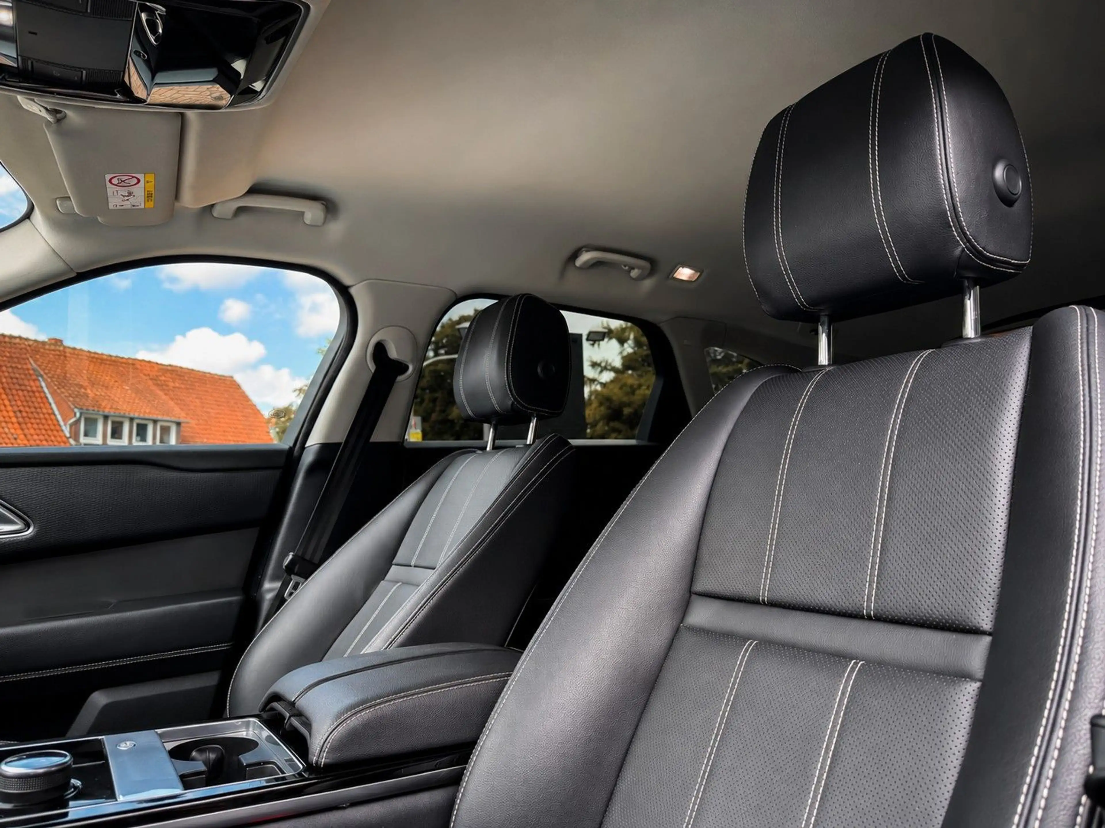 Land Rover Range Rover Velar S R-CAM/MEMORY/MERIDIAN/ — photo 15