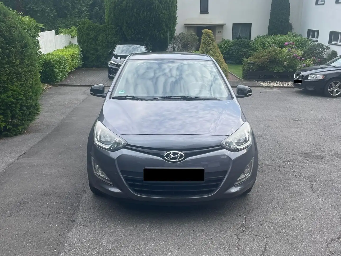 Hyundai i20 i20 1.2 Fifa World Cup Edition Grau - 2