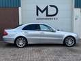 Mercedes-Benz E 200 K. Avantgarde OrigineelNederlands Grigio - thumbnail 2