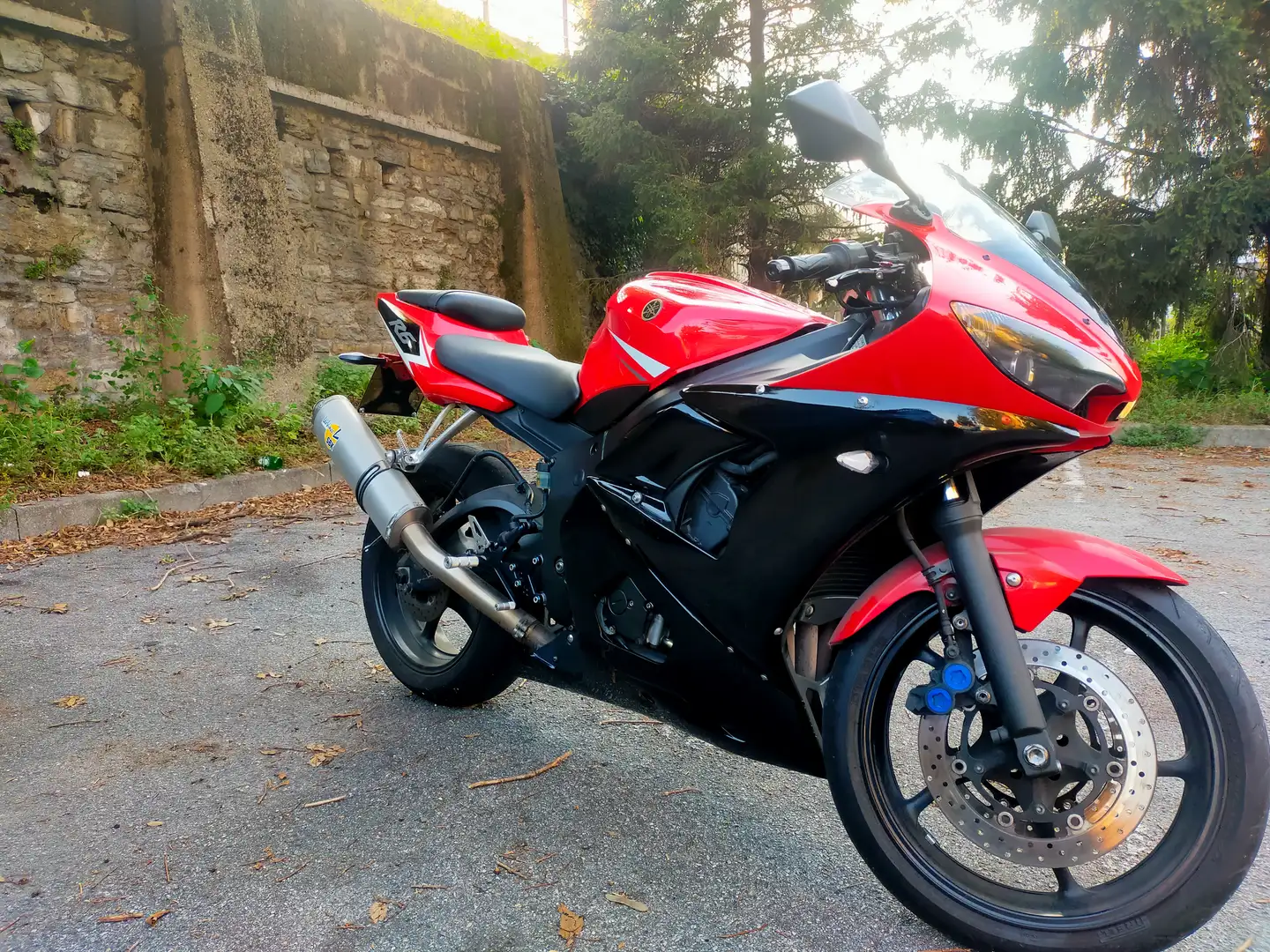 Yamaha YZF-R6 Rouge - 1