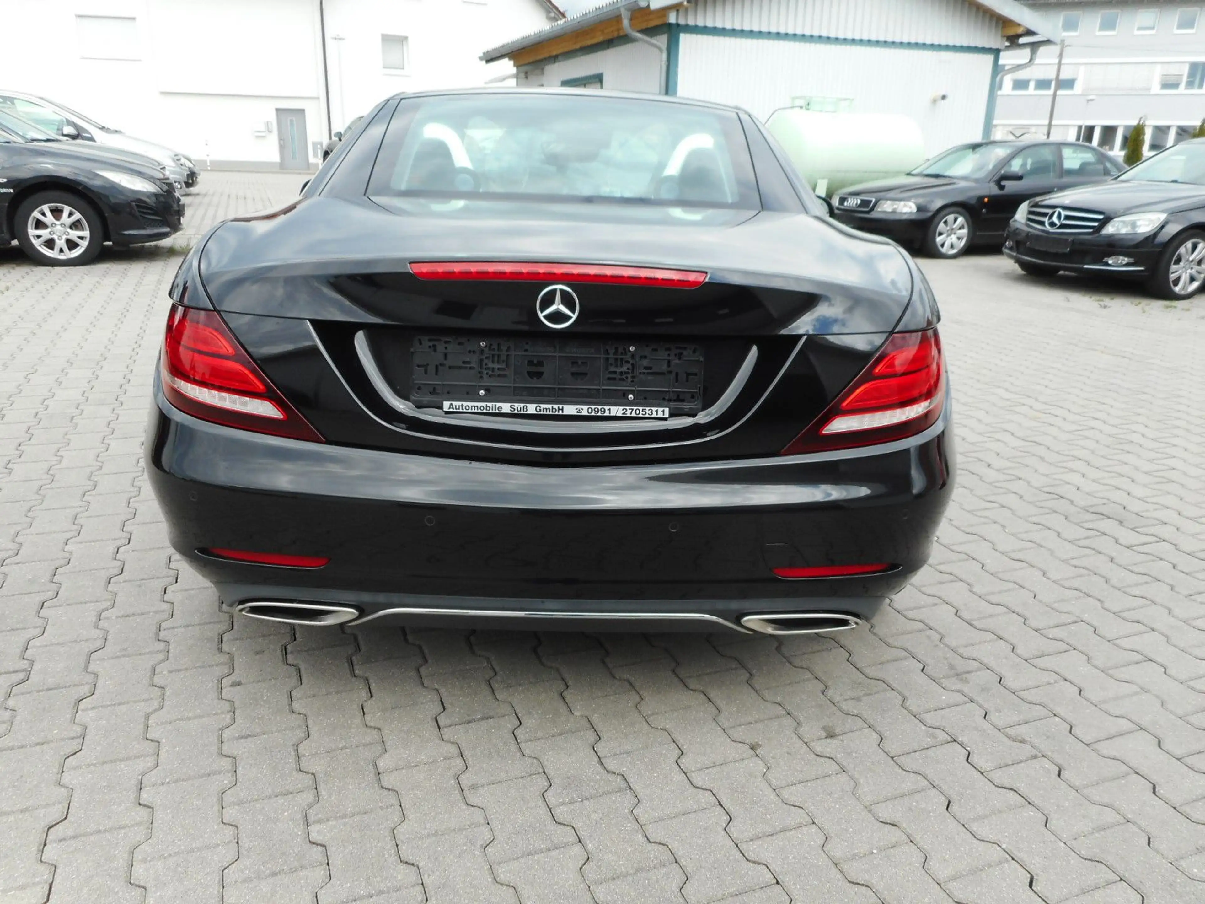 Mercedes-Benz SLC 250 d Panoramadach Navi PDC Airscarf — photo 7