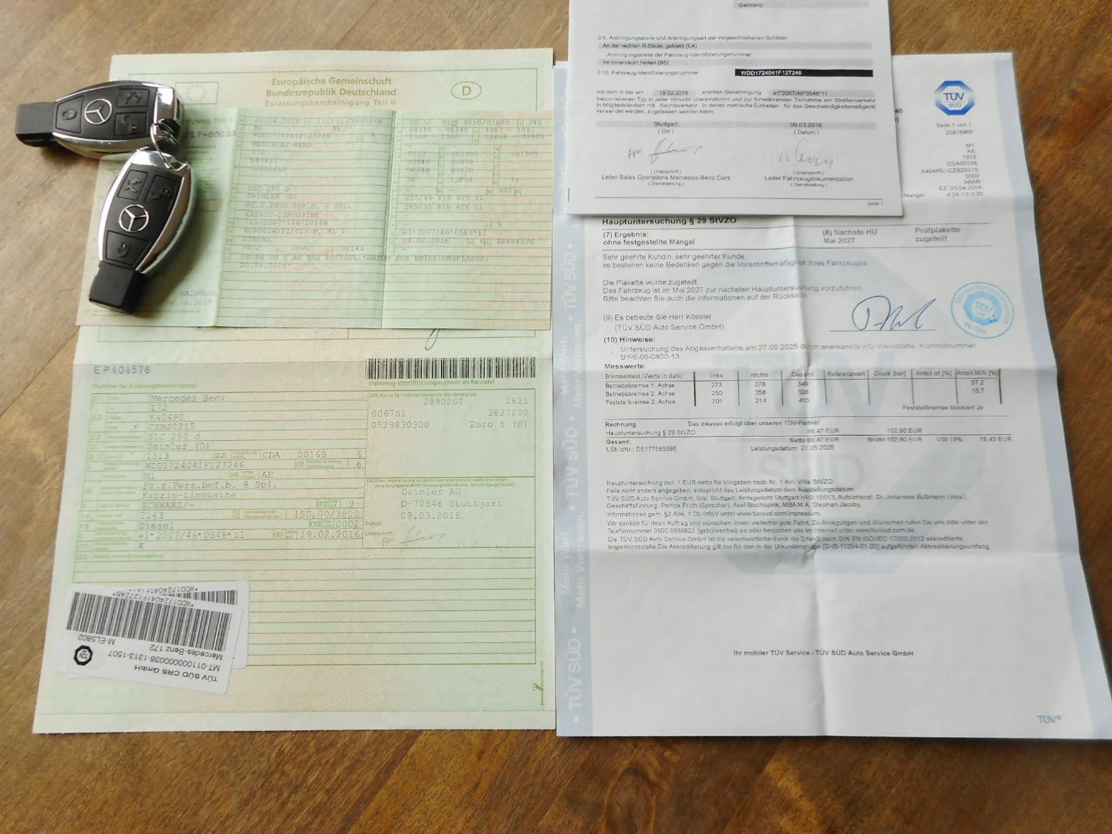 Mercedes-Benz SLC 250 d Panoramadach Navi PDC Airscarf — photo 19