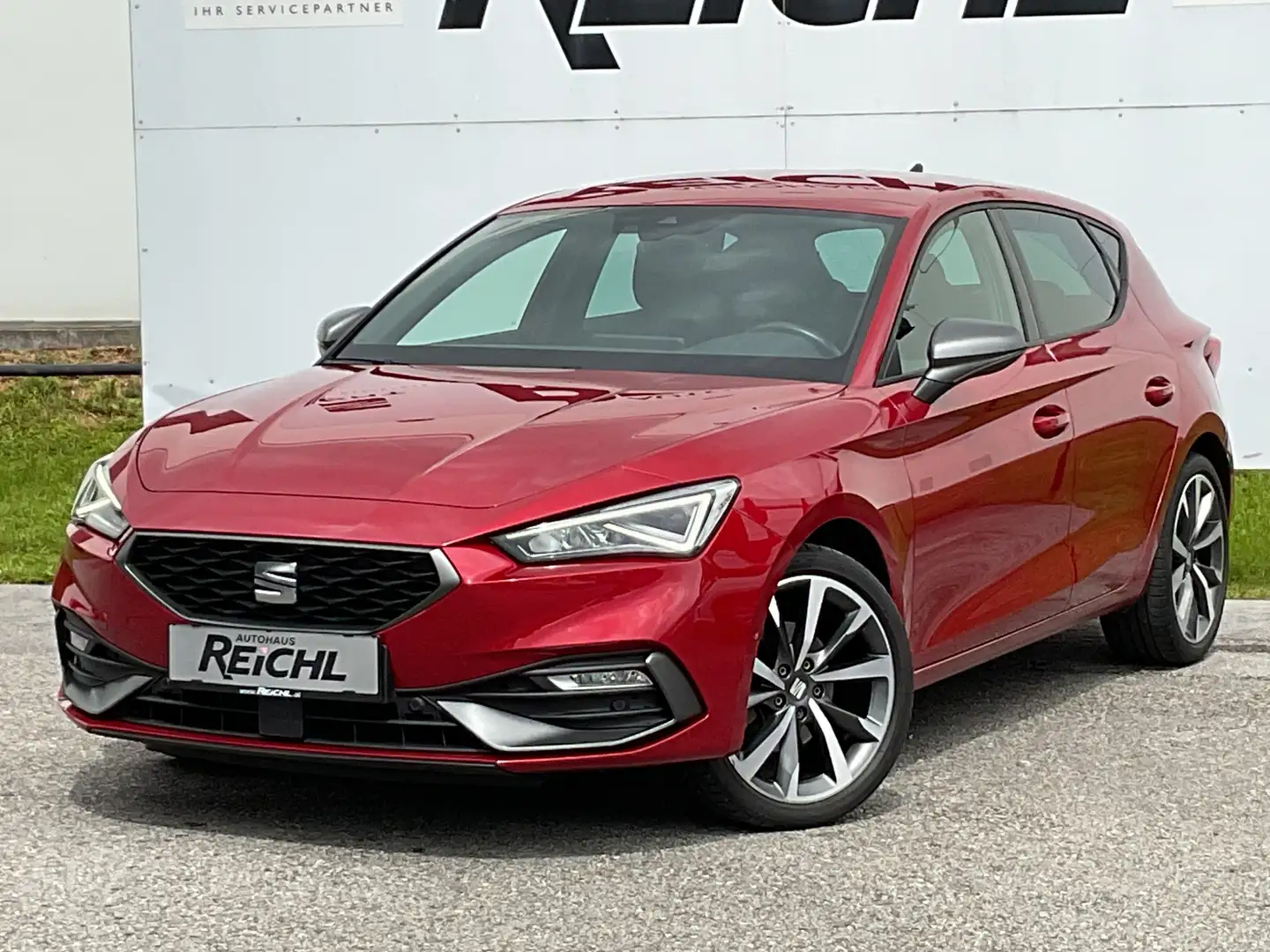 SEAT Leon 1,5 TSI FR - 18" Alu - Tech.-Paket L - Ö-Paket Rot - 2