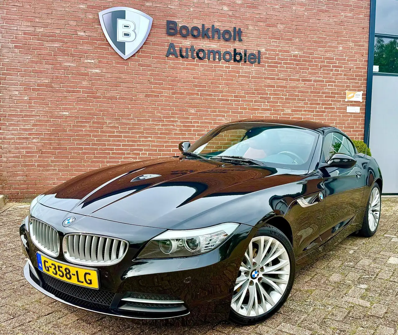BMW Z4 Roadster BMW Z4 23i Top-staat! Glascoating, Youngt Zwart - 2