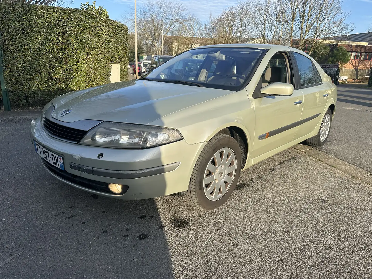 Renault Laguna Evolution 2.0 16V Privilège Proactive A - 1