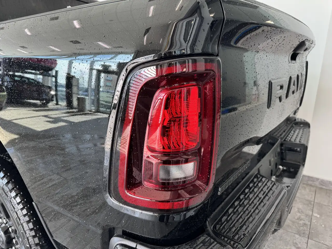 RAM 3500 снимка RAM 3500