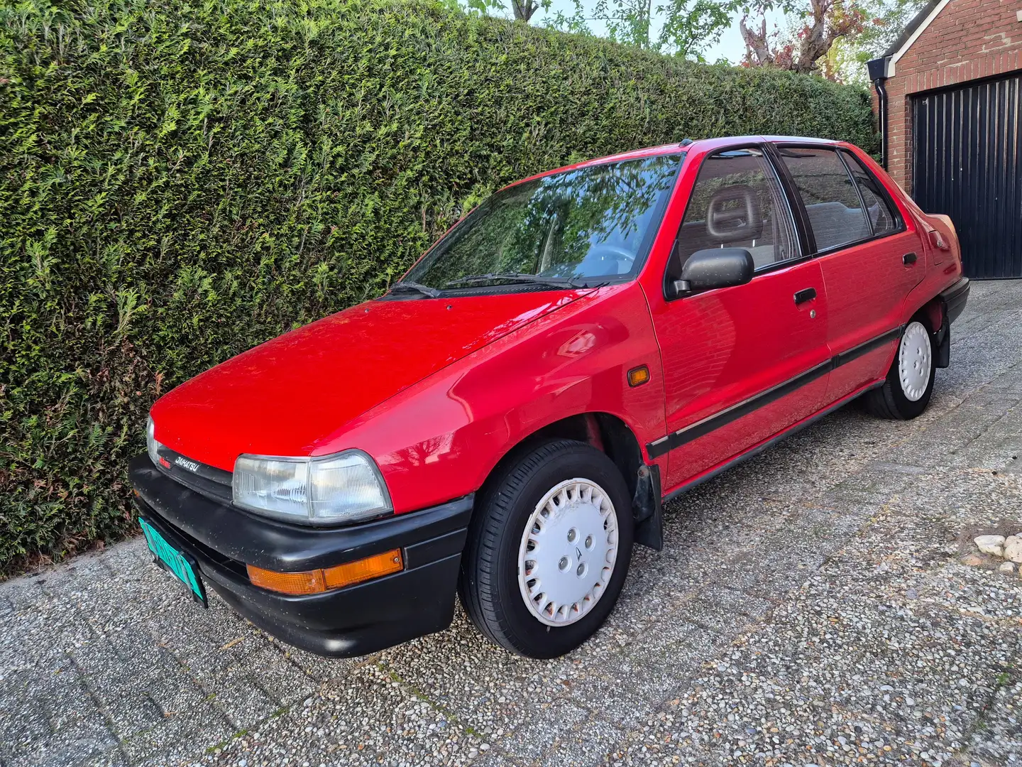 Daihatsu Charade Charade 1.3i SG Rot - 2