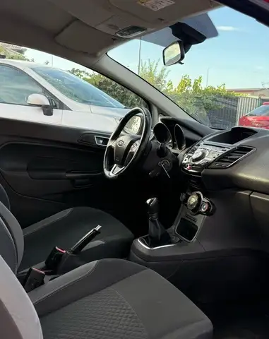 Ford Fiesta view 7