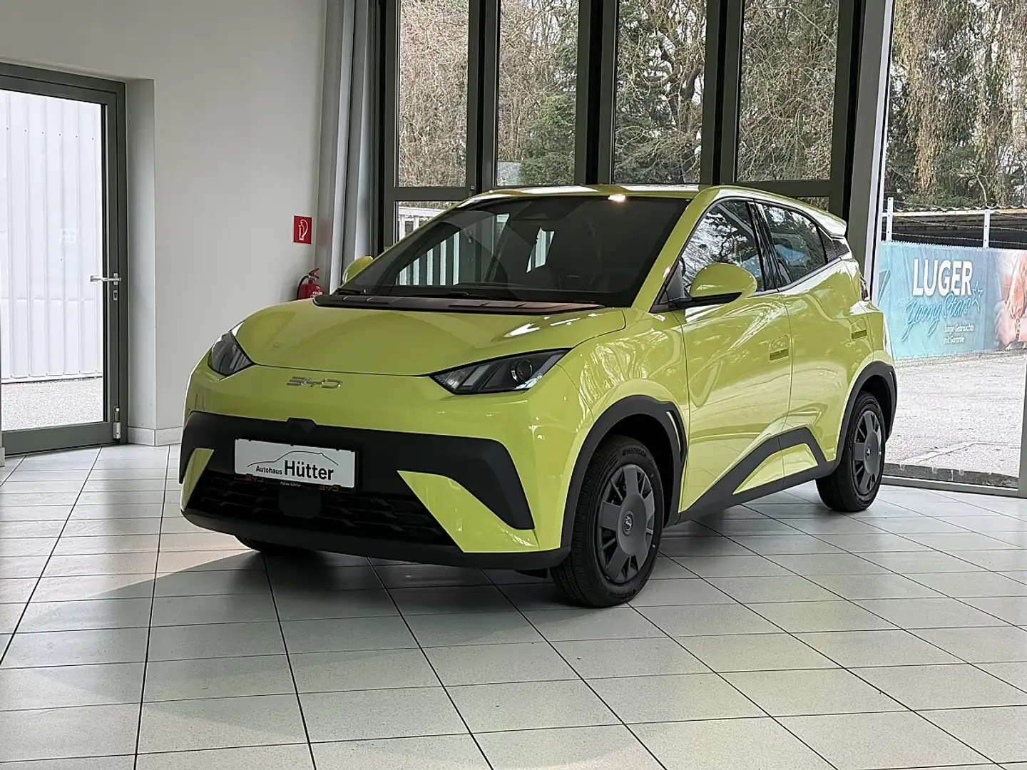 BYD Dolphin Surf 30 kWh Active Österreich Paket Gelb - 1