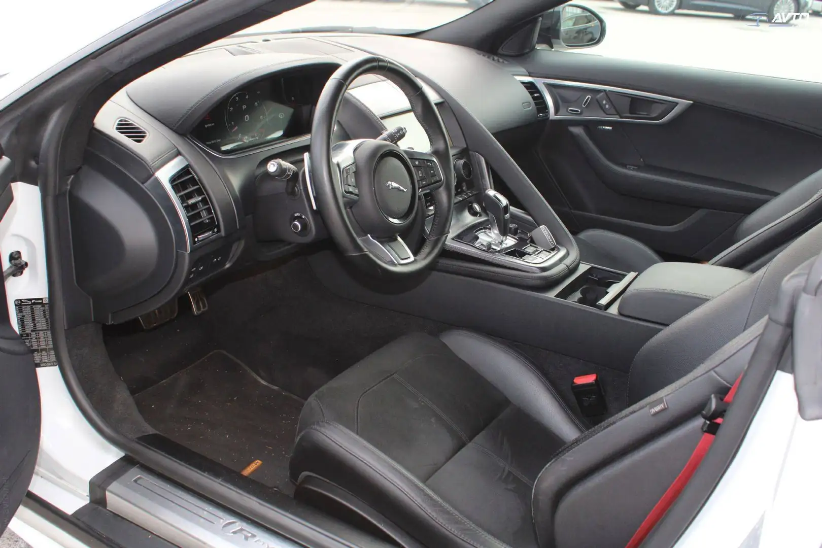 Jaguar F-Type F-Type P450 Coupe R-Dynamic Aut. R-Dynamic Weiß - 2
