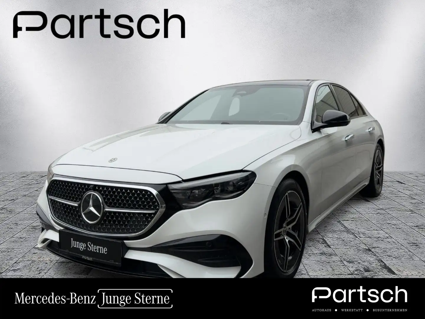 Mercedes-Benz E 220 d Limousine AMG-Line HeadUp Hyperscreen Weiß - 1