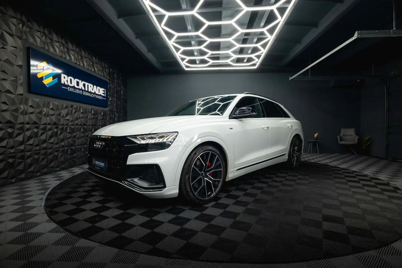 Audi Q8 55 TFSI quattro S-Line Plus *ACC*Head Up*22' Weiß - 1