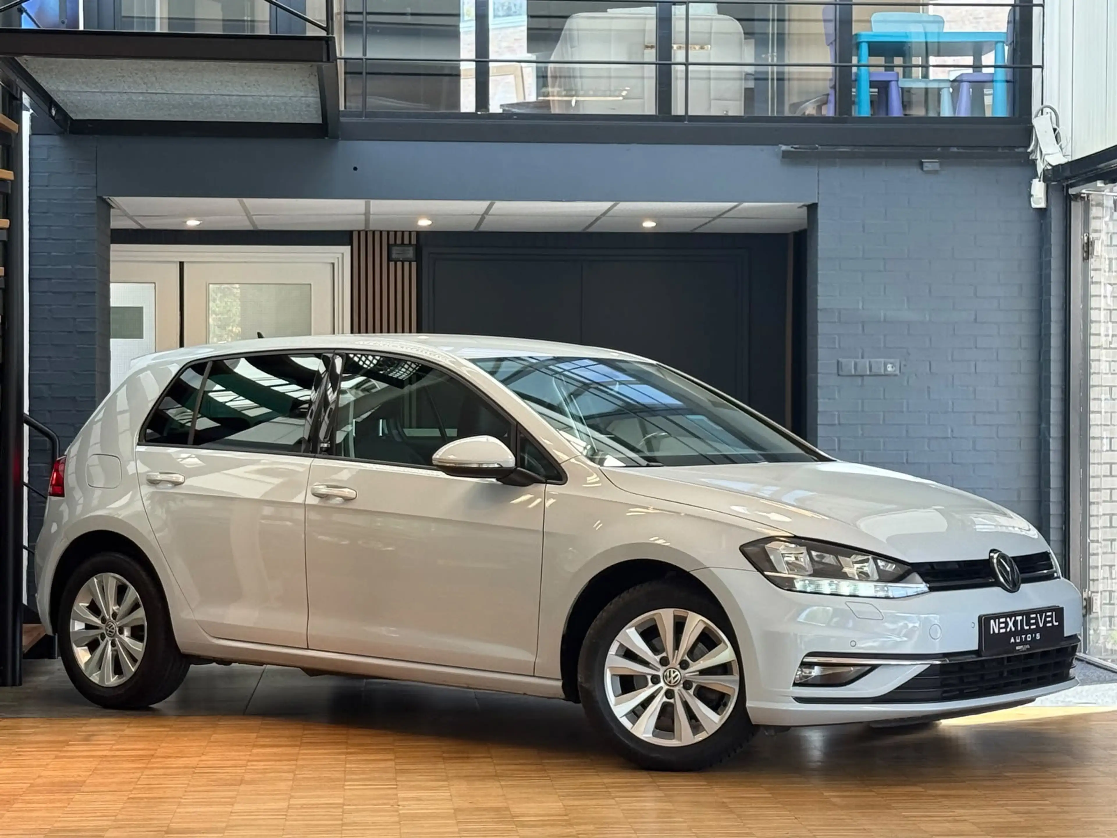Volkswagen Golf 1.0 TSI Comfortline — photo 10