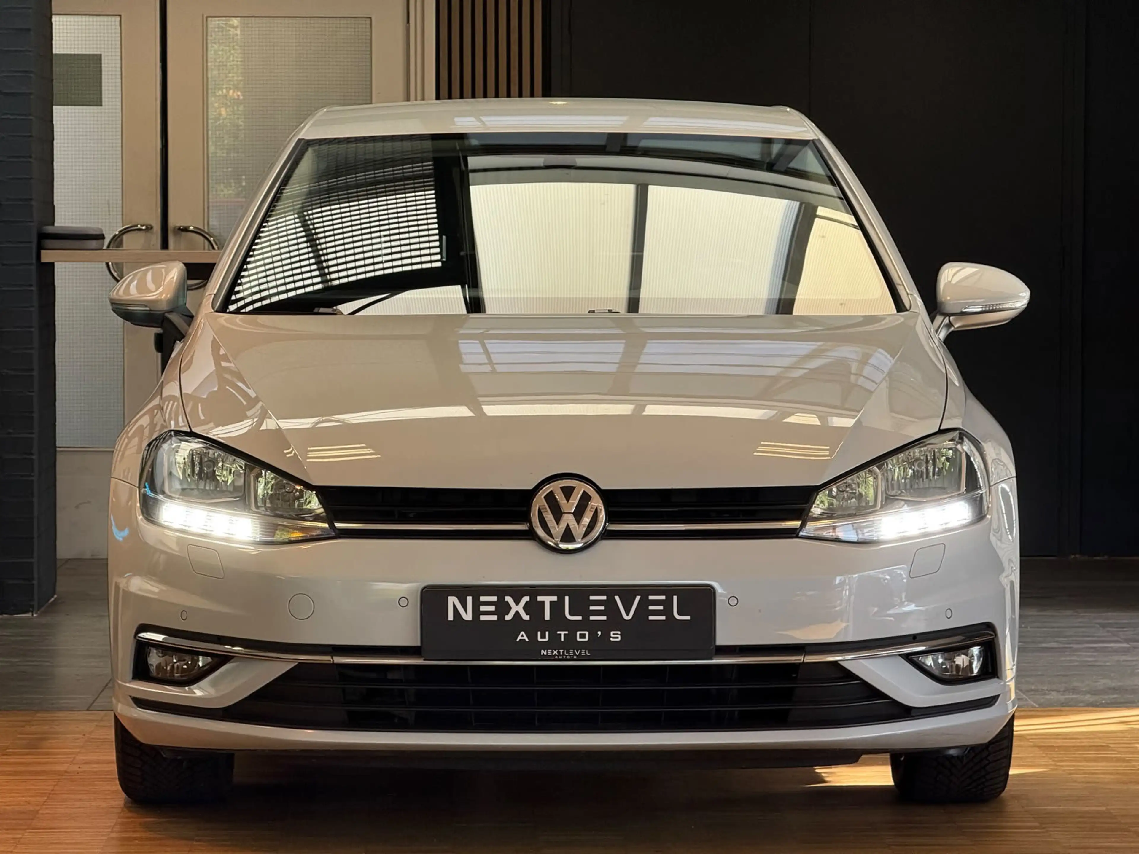 Volkswagen Golf 1.0 TSI Comfortline — photo 13