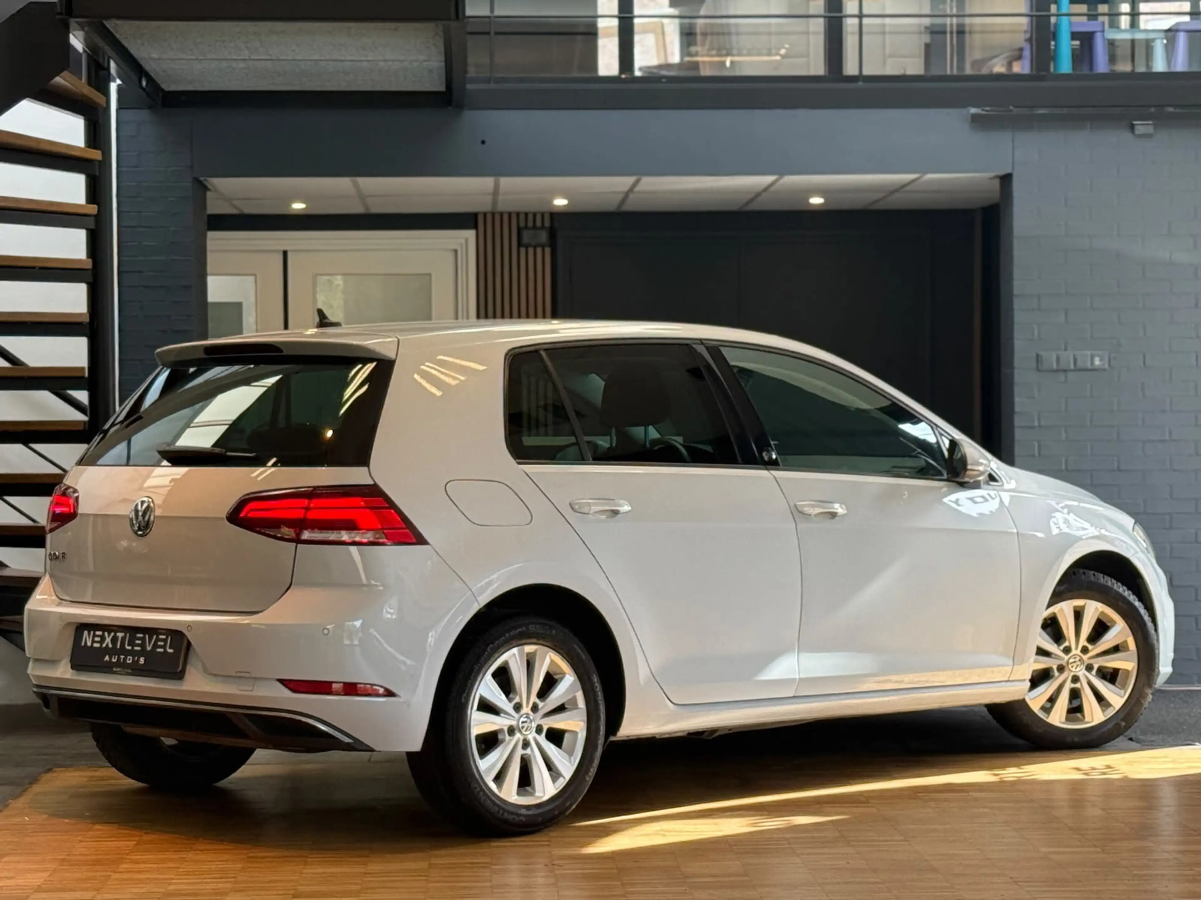 Volkswagen Golf 1.0 TSI Comfortline — photo 7