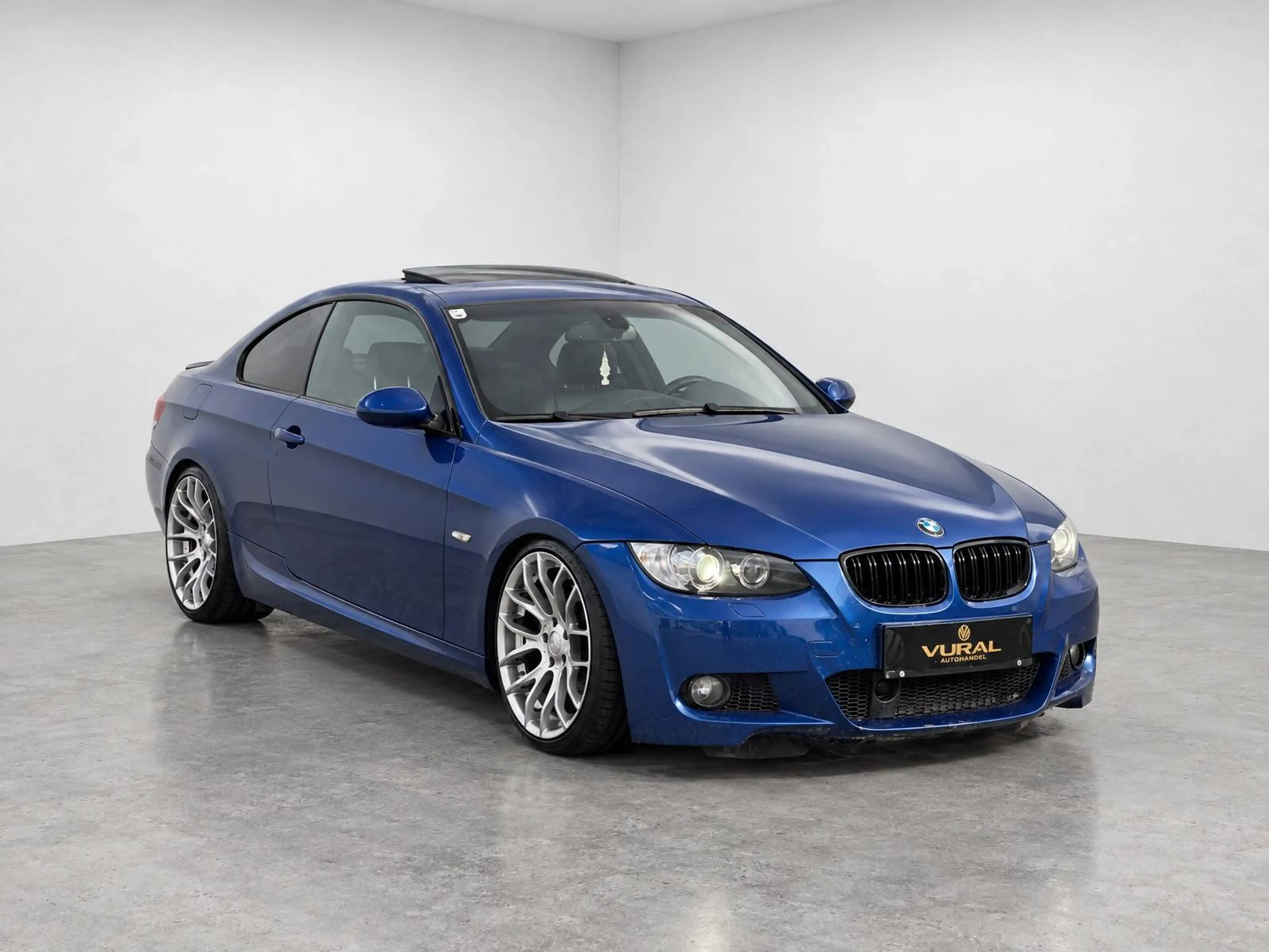 BMW 335 d M-Paket | Schiebedach | Gewindefahrwerk | Beyton Felgen | Schaltwippen |EXPORT!!! | — photo 4