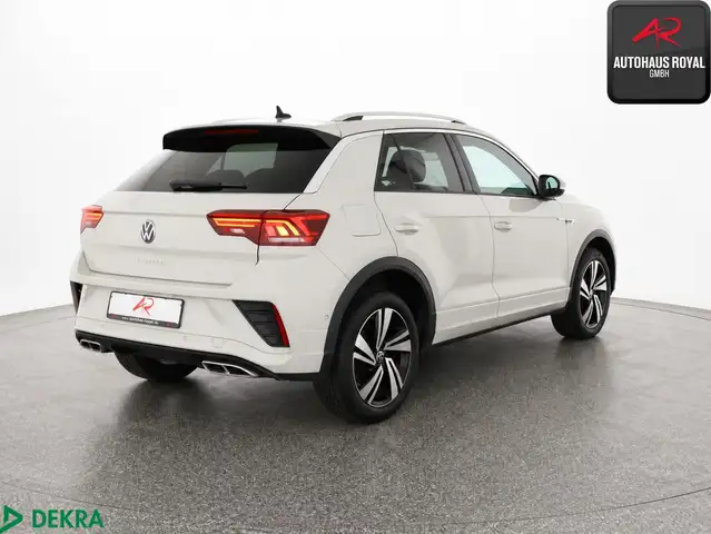 Volkswagen T-Roc view 5