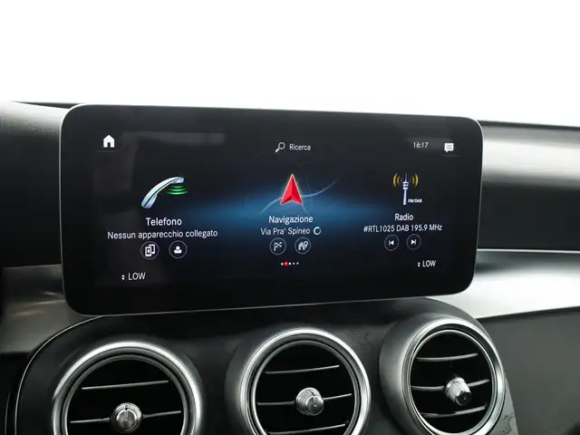 Mercedes-Benz GLC view 13