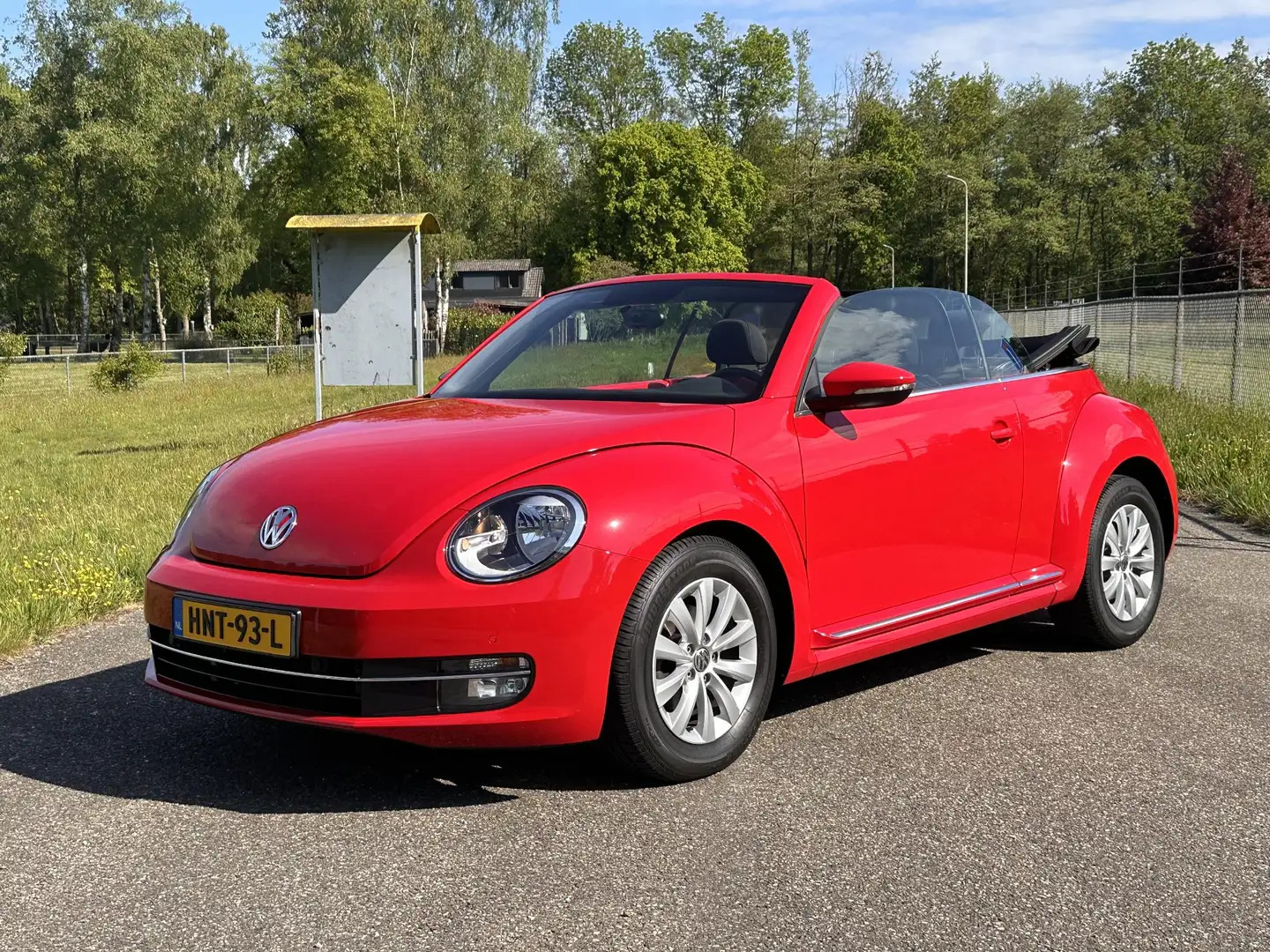 Volkswagen Beetle Cabriolet 1.2 TSI Design BlueMotion | Uniek exempl Rouge - 1