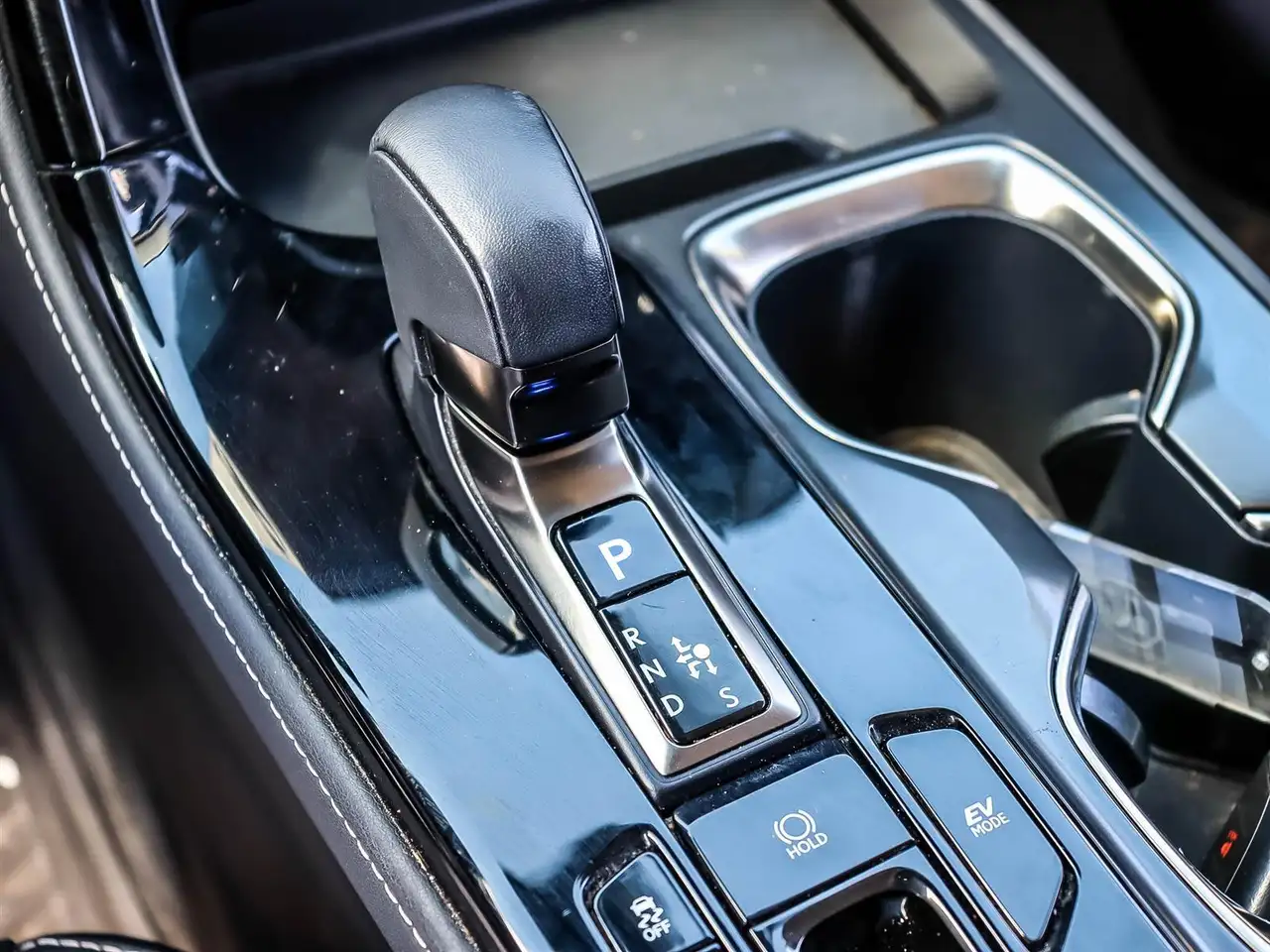 Lexus NX снимка Lexus NX