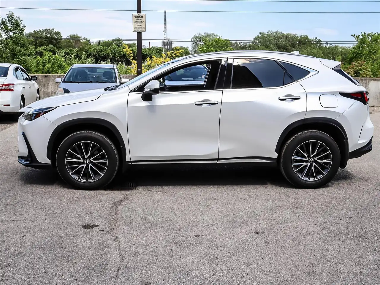 Lexus NX снимка Lexus NX