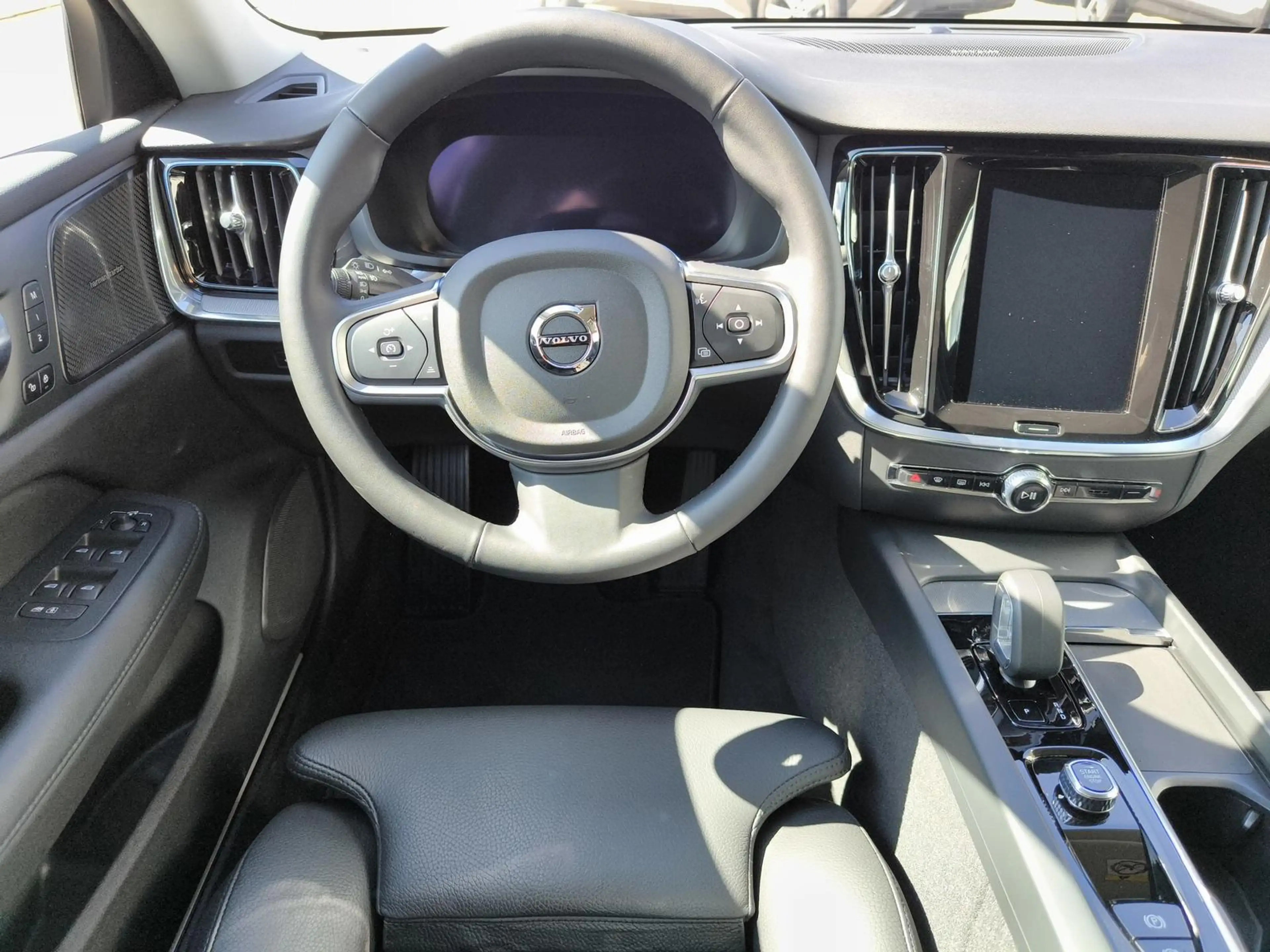 Volvo V60 B4 Benzin ACC BLIS Frontscheibenhzg — photo 13
