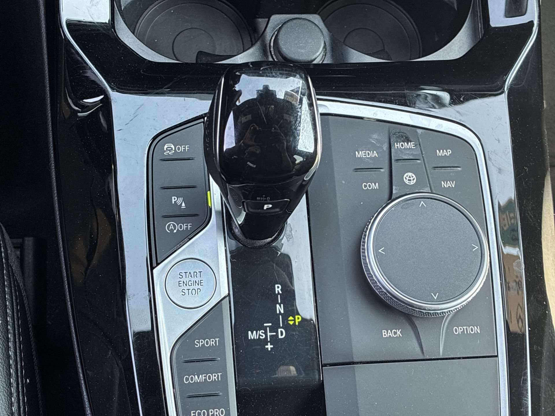 2022 BMW X3 xDrive30i 2,000 cc 4 cyl thumb 26
