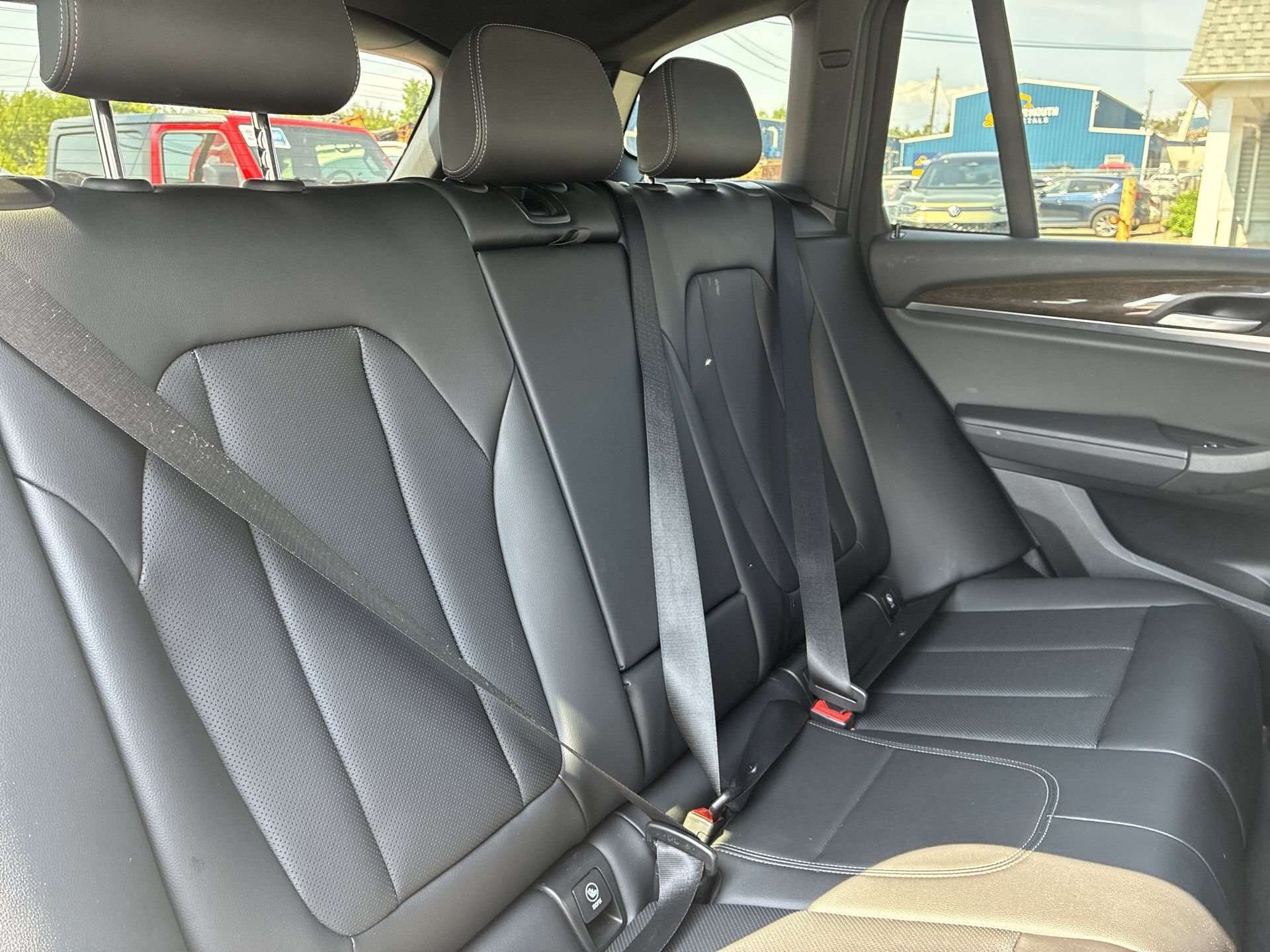 2022 BMW X3 xDrive30i 2,000 cc 4 cyl thumb 33
