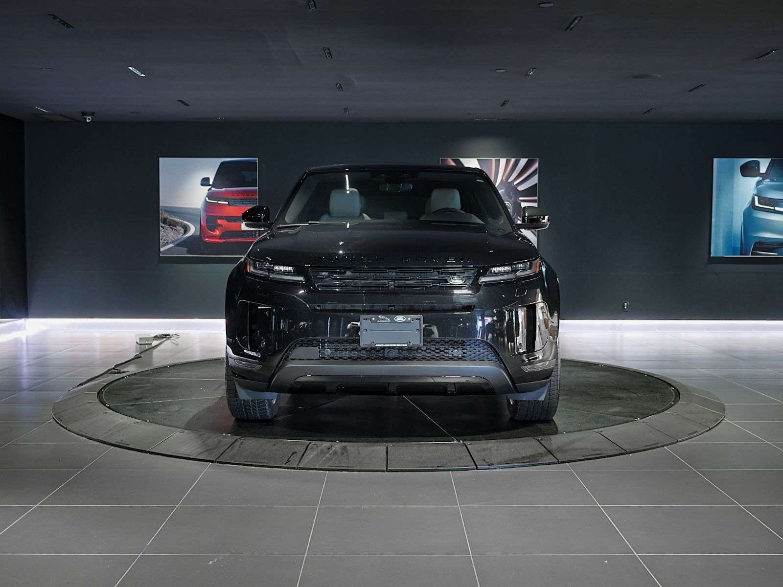 2026 Land Rover Range Rover Evoque S | Sunroof | Navigation | Bluetooth | Heated Seat — снимка 1