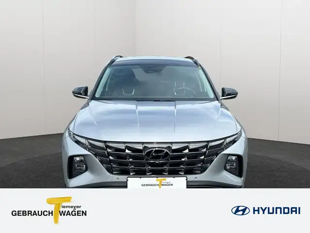 Hyundai Tucson view 2