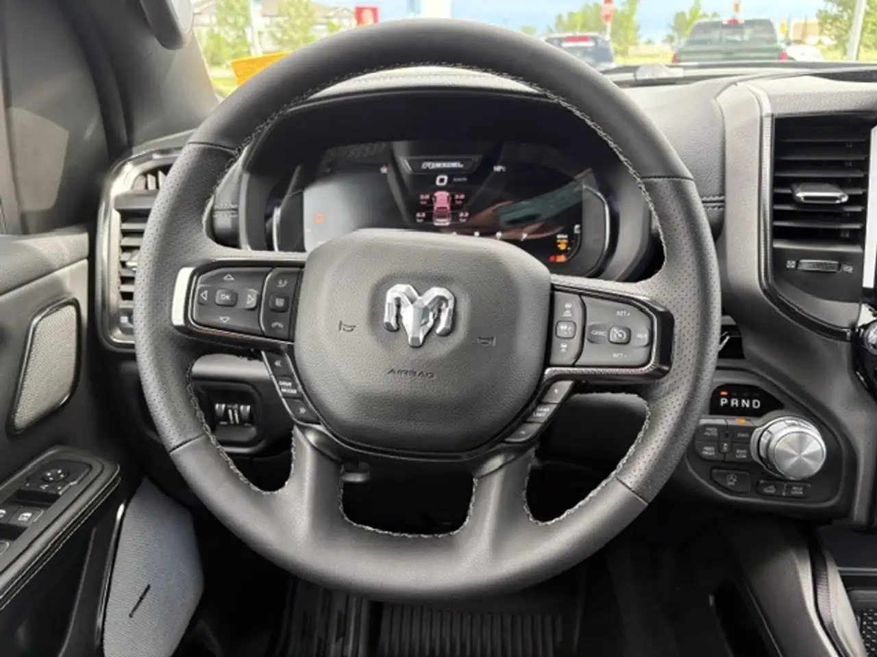 RAM 1500 fotografie RAM 1500