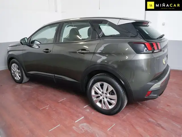 Peugeot 3008 view 5