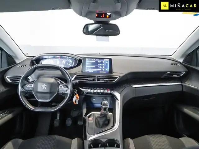 Peugeot 3008 view 6