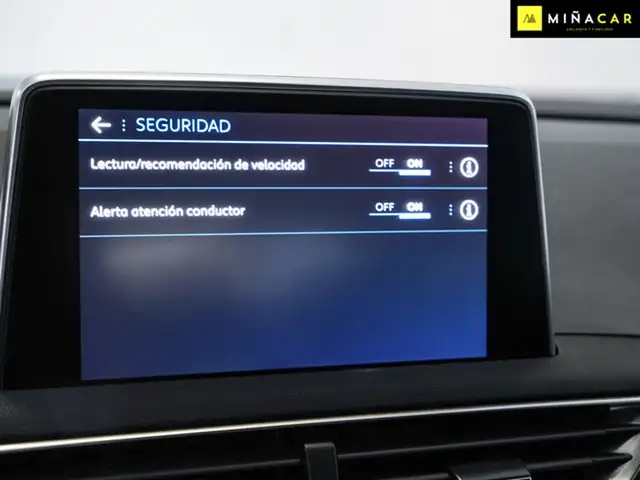 Peugeot 3008 view 11
