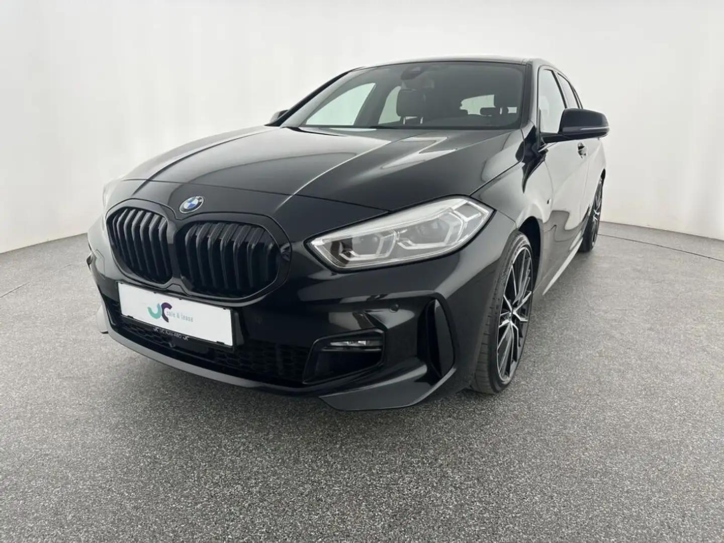 BMW 118 i M Sport aut. Schwarz - 2