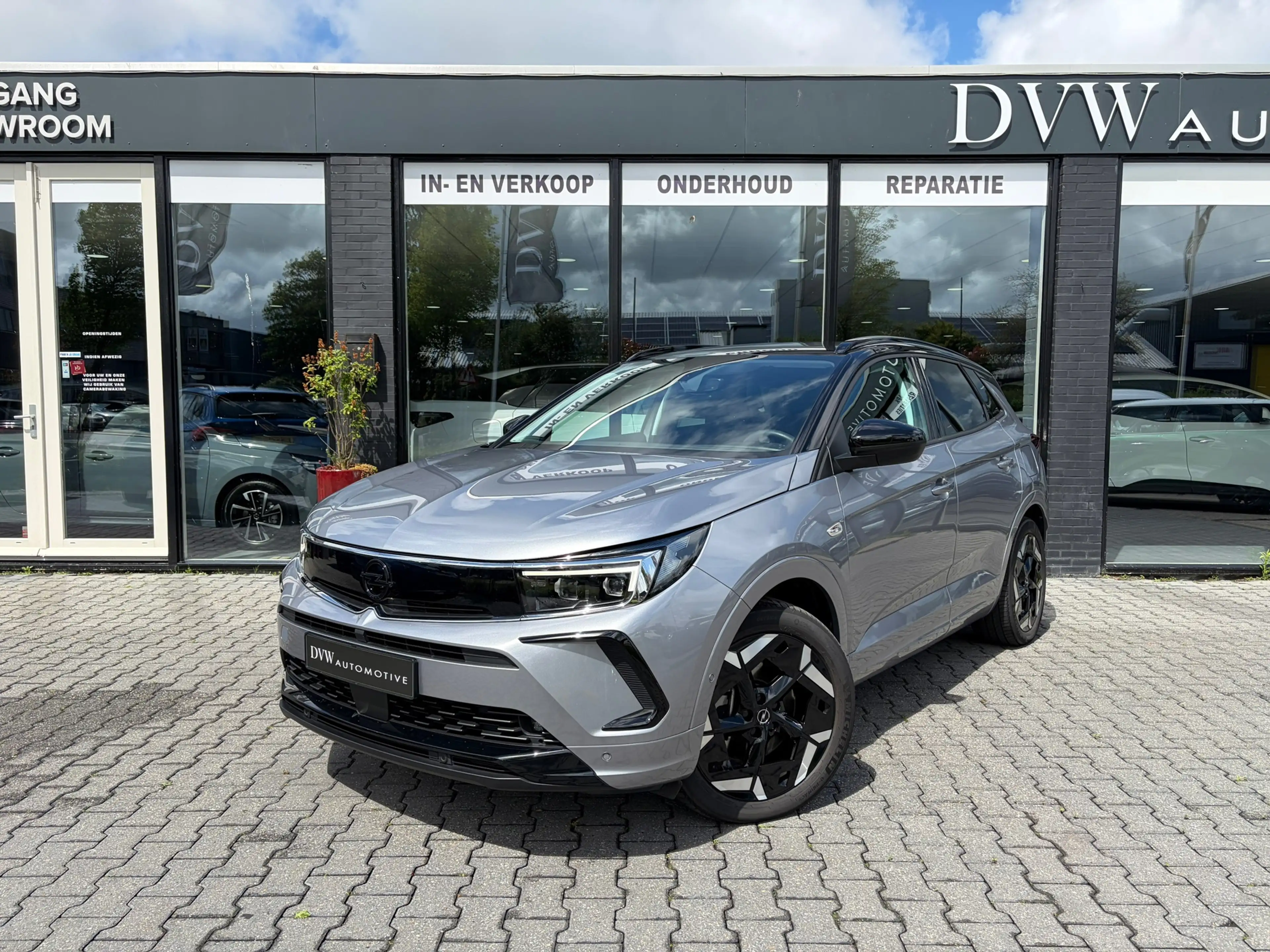 Opel Grandland 1.6 Turbo Plug-In Hybrid 4x4 GSe, 300pk