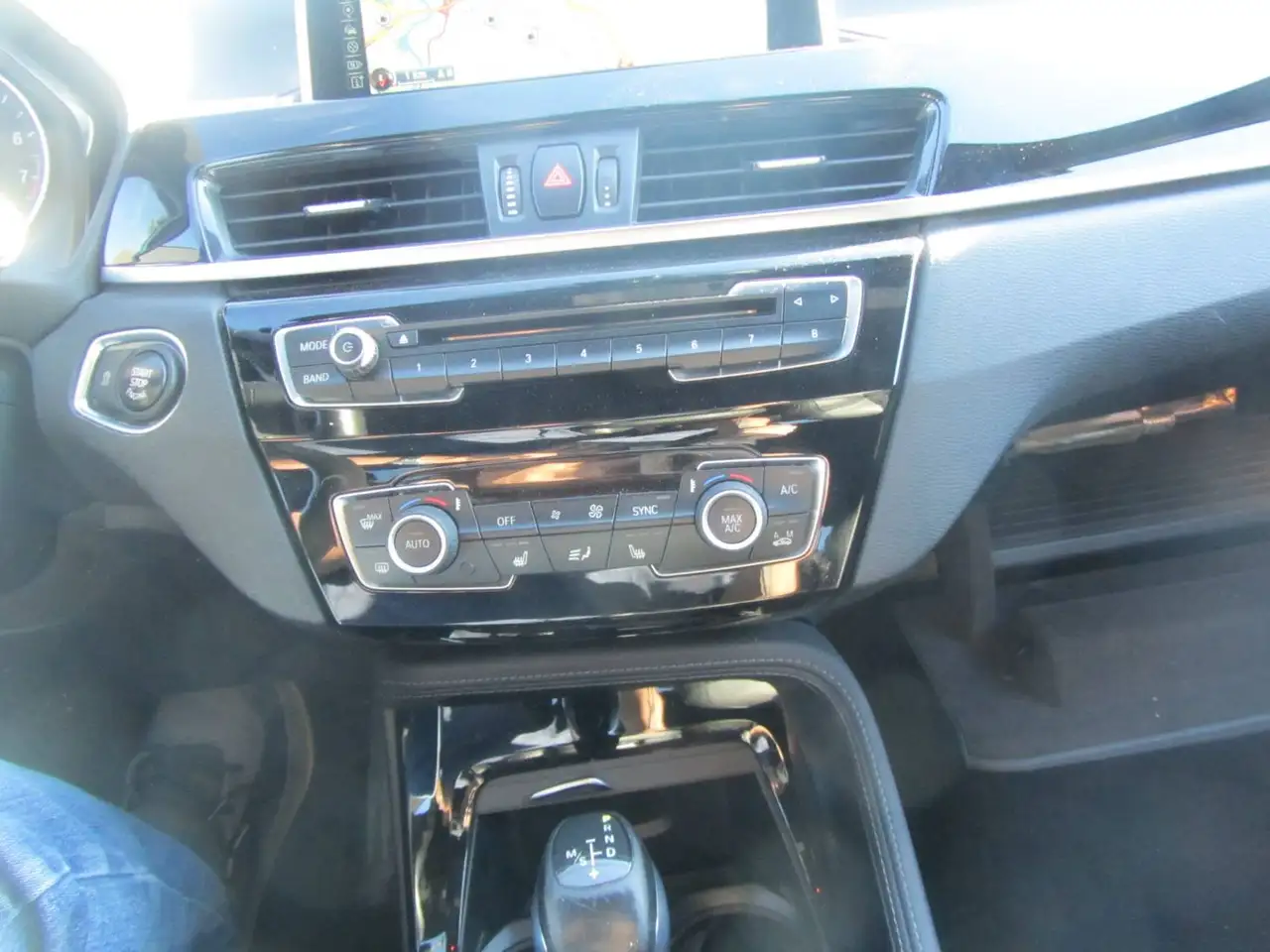BMW X1 photo BMW X1