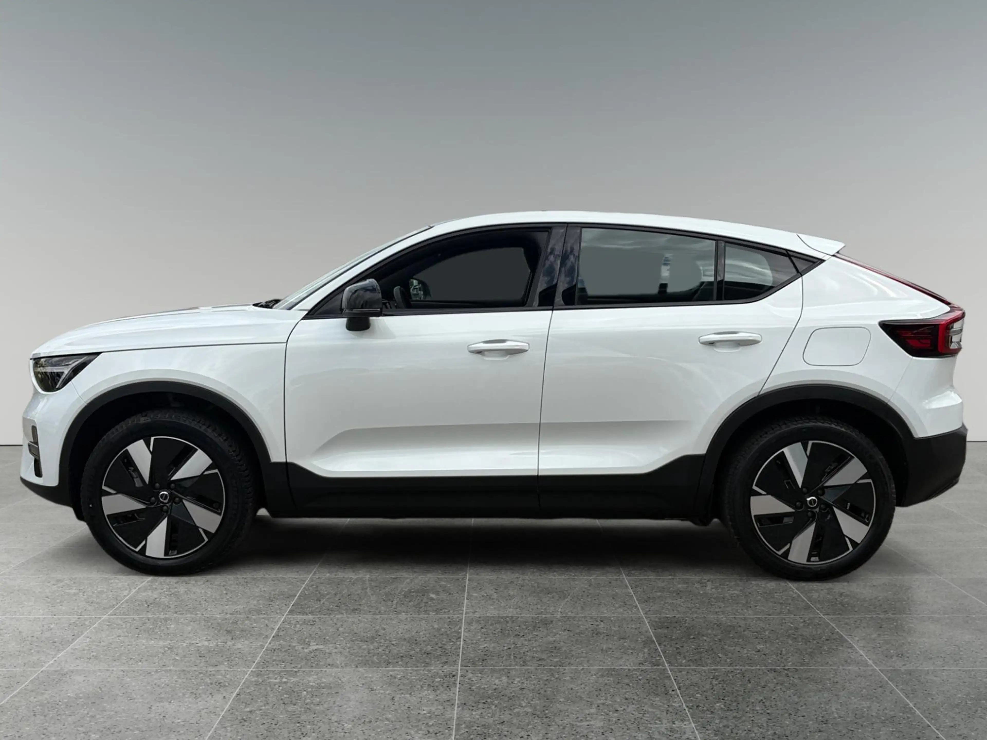 Volvo C40 Single Motor Extended Range Plus 82 kWh — photo 5