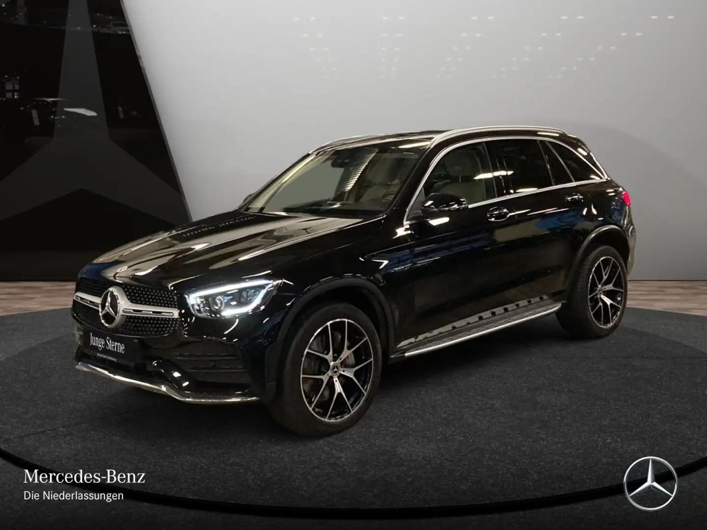 Mercedes-Benz GLC 300 de 4M AMG+PANO+AHK+MULTIBEAM+KAMERA+TOTW Schwarz - 2