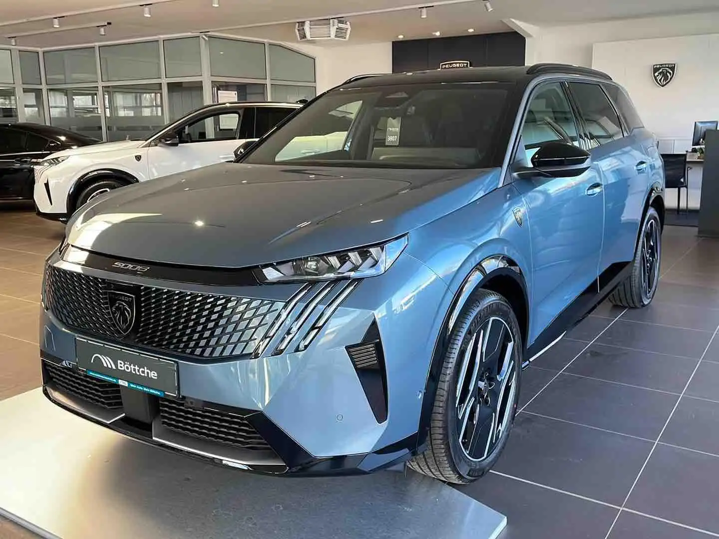 Peugeot 5008 Elektromotor 210 GT Bleu - 2