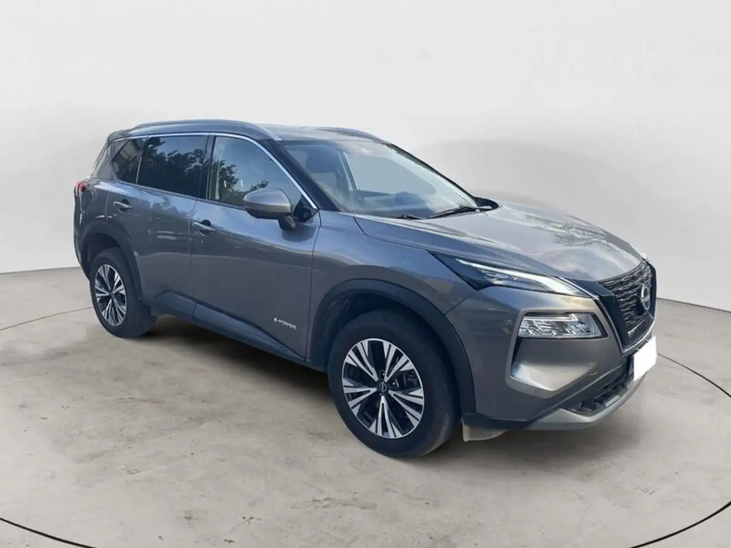 Nissan X-Trail e-Power 2WD 5 posti Tekna auto Grijs - 2