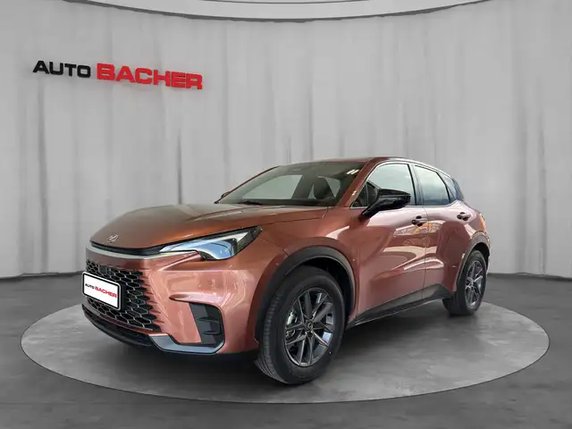 Lexus LBX Basis 136 PS 2WD