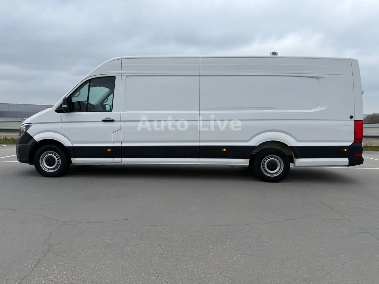 Volkswagen Crafter 35TDI*XXL-ÜBERHANG-MAXI-SUPER-LANG*KLIMA bijela - 2
