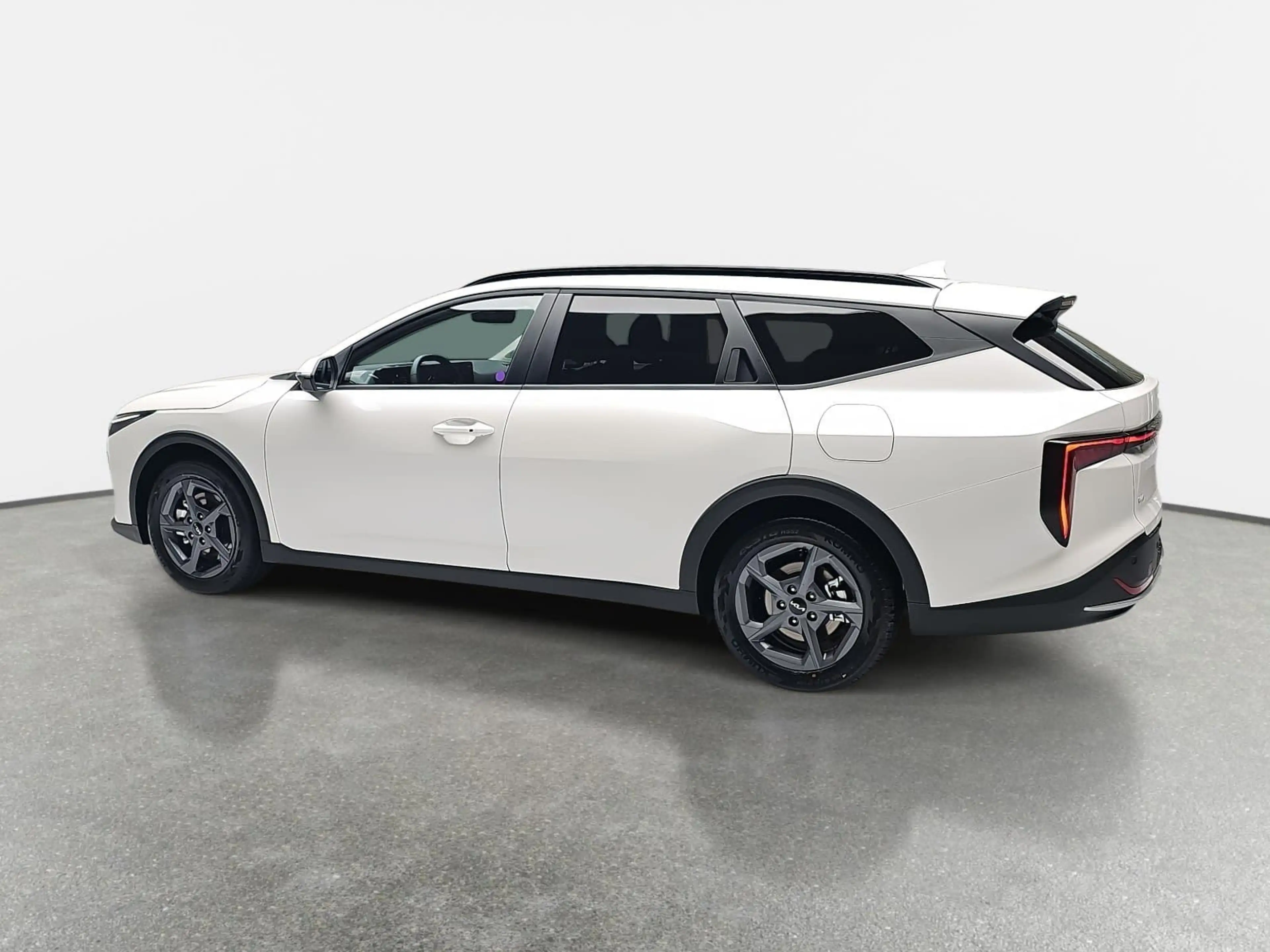 Kia K4 K4 SW 1.6 T-GDI 150 PS DCT7 VISION MJ26 KOMFORT-PR — photo 6