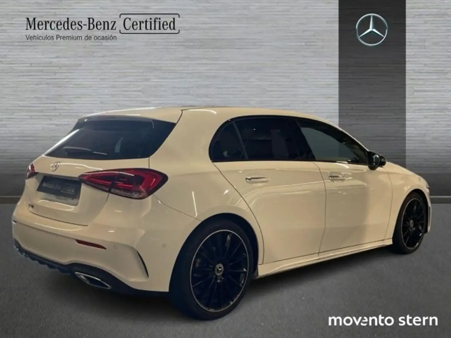 Mercedes-Benz A 180 7G-DCT Weiß - 2