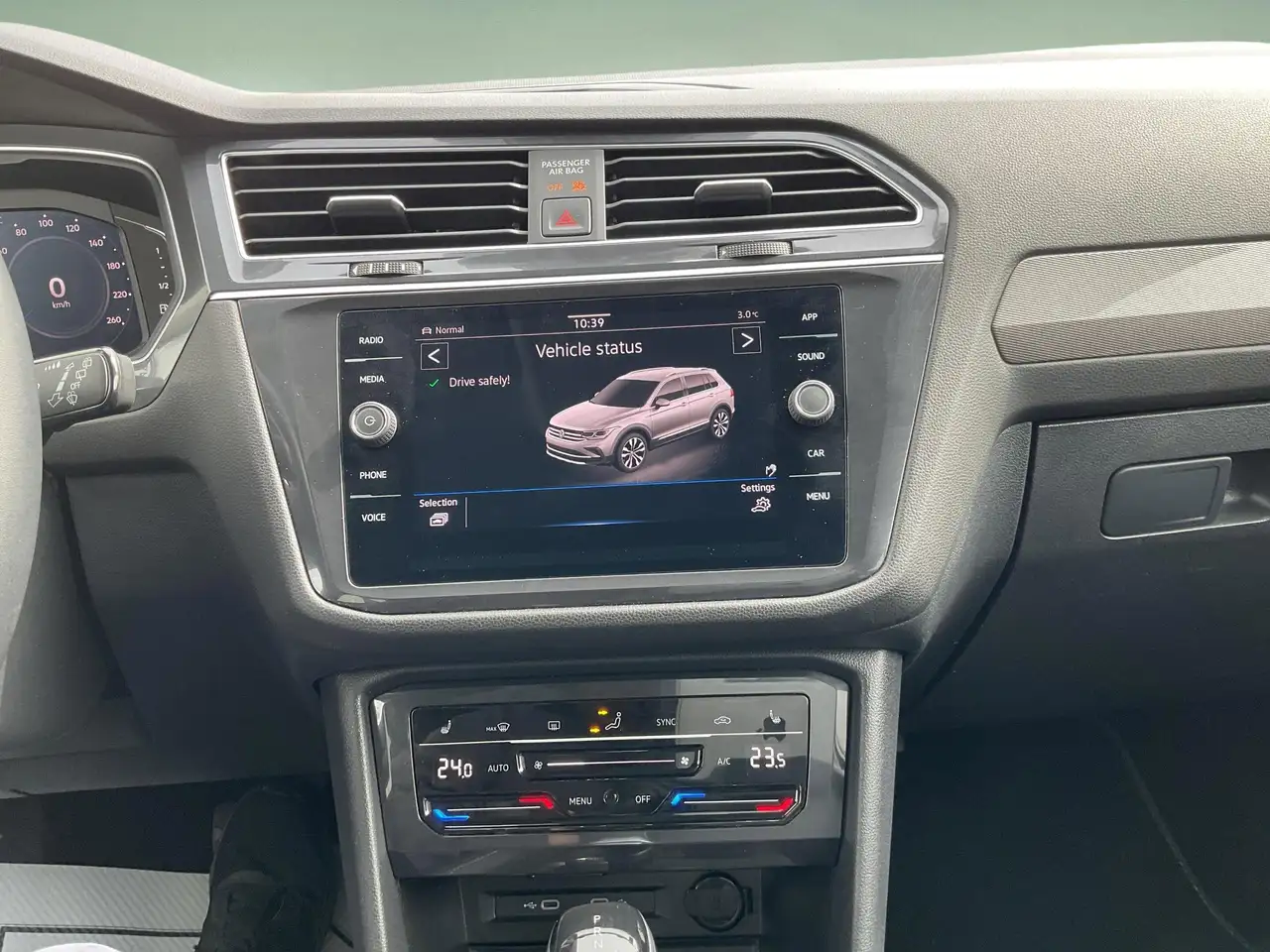 Volkswagen Tiguan снимка Volkswagen Tiguan