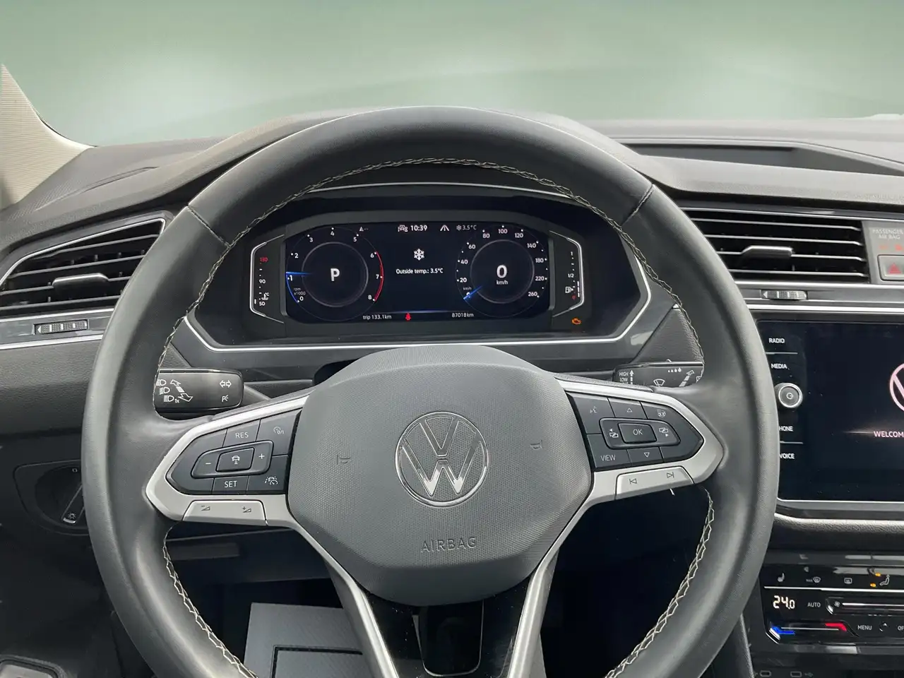 Volkswagen Tiguan снимка Volkswagen Tiguan
