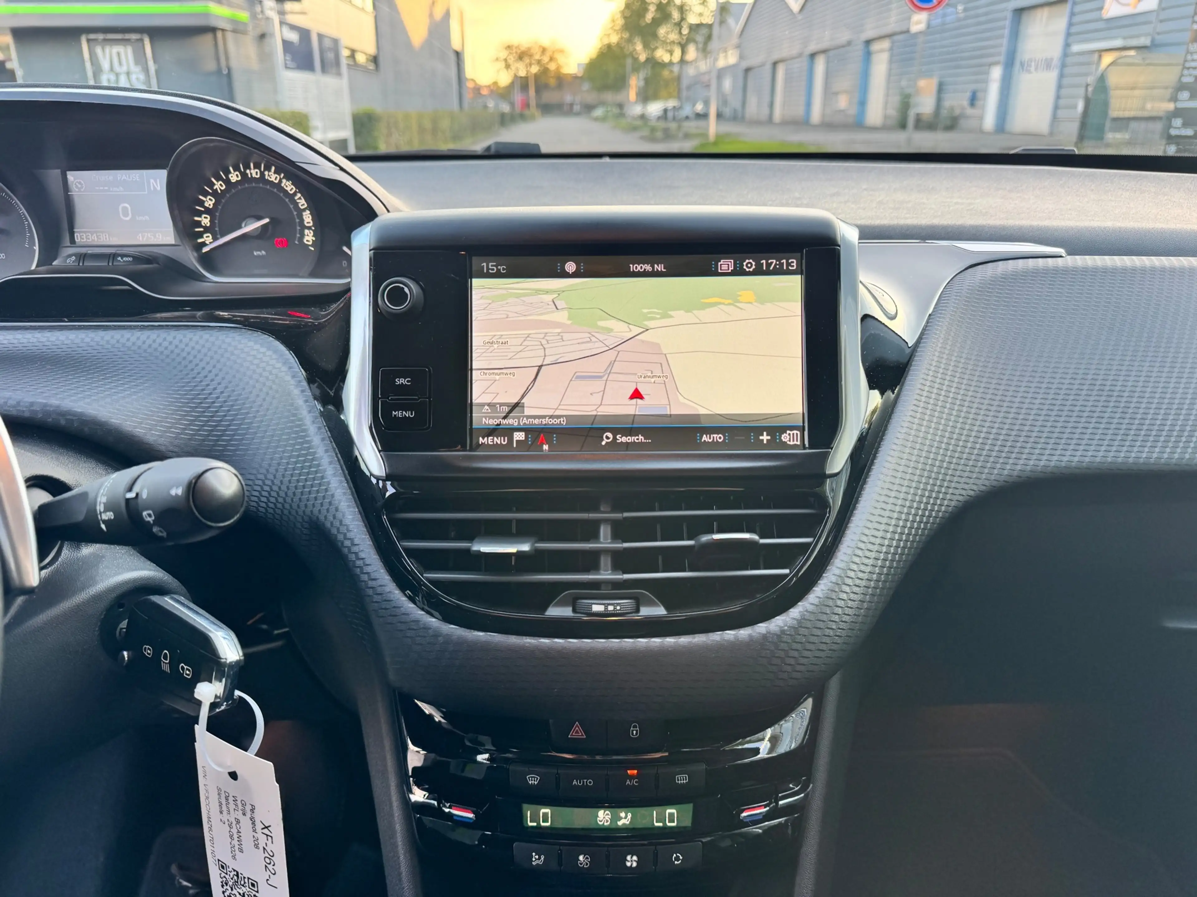 Peugeot 208 1.2 PureTech Active — photo 15
